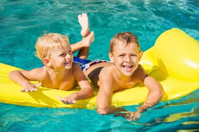 kids smiling